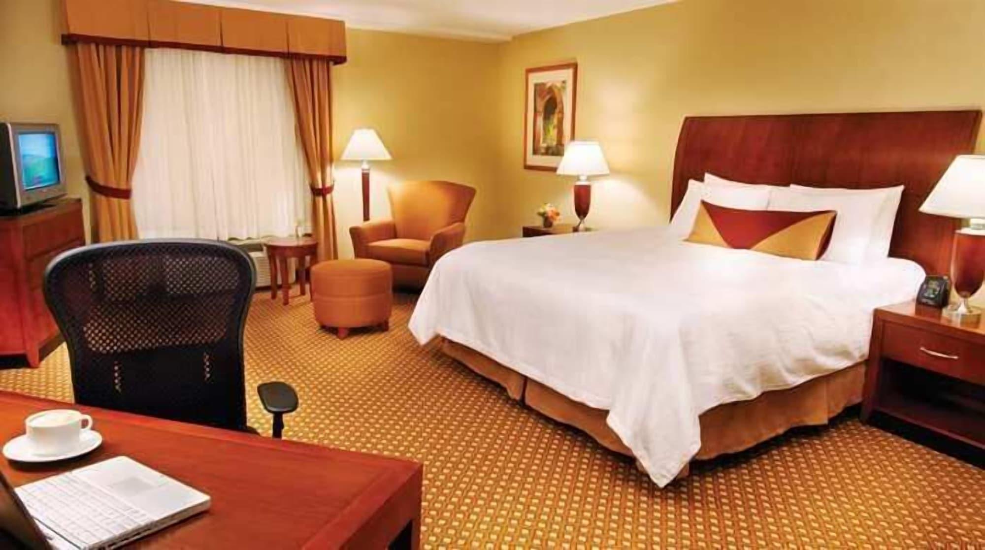Hilton Garden Inn Gilroy Luaran gambar