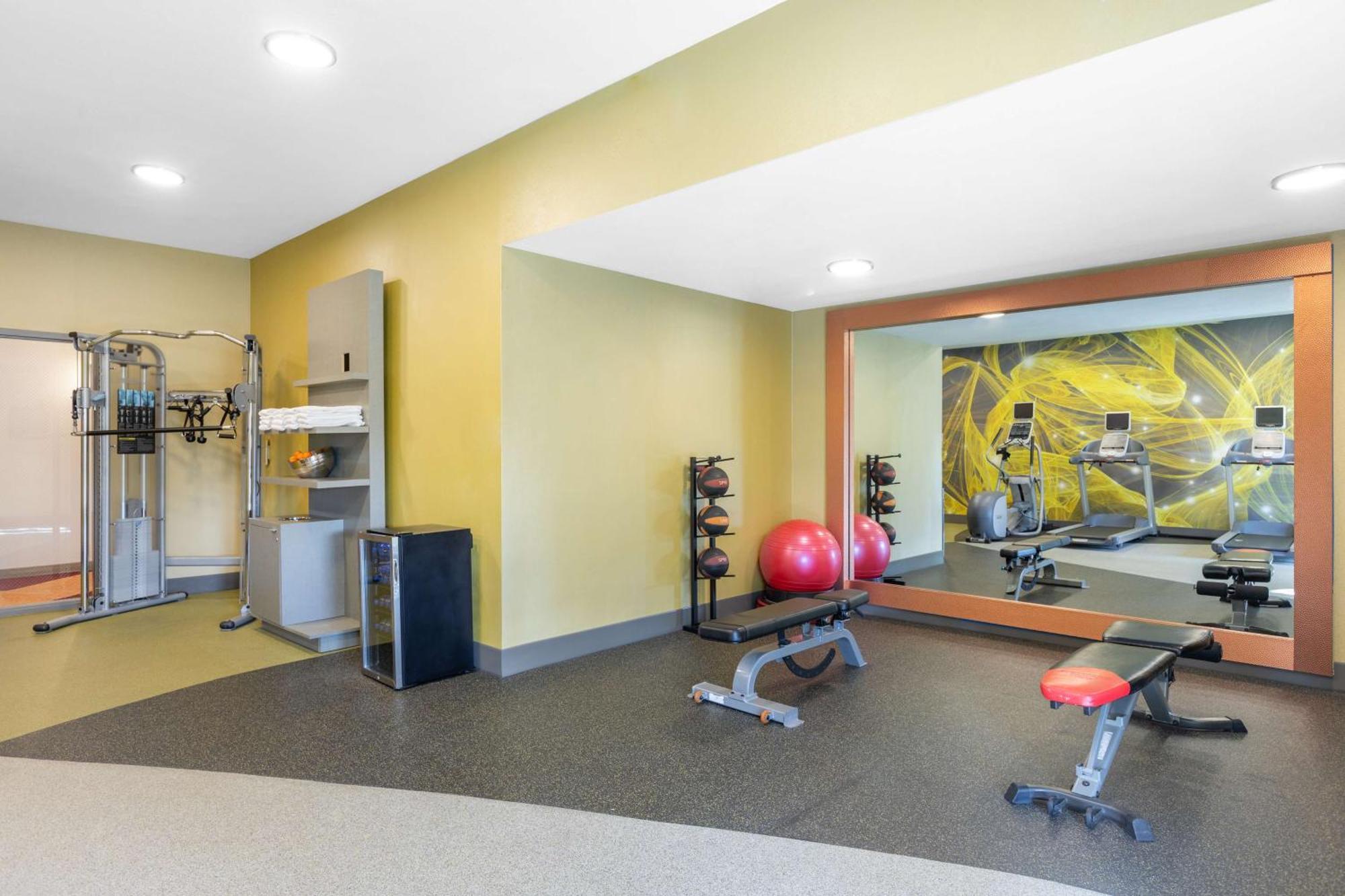 Hilton Garden Inn Gilroy Luaran gambar