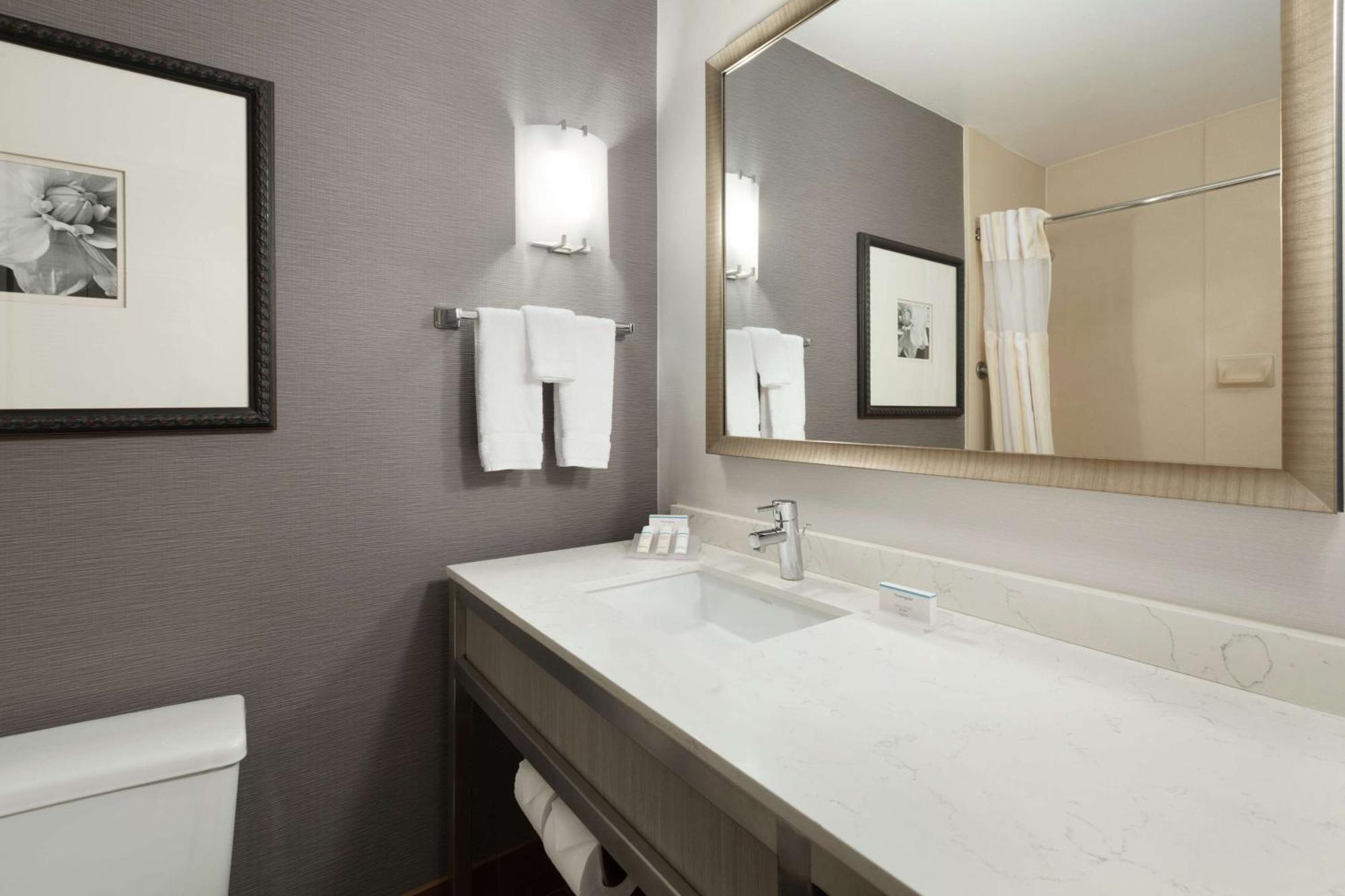 Hilton Garden Inn Gilroy Luaran gambar