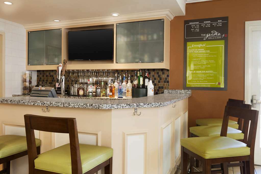 Hilton Garden Inn Gilroy Restoran gambar