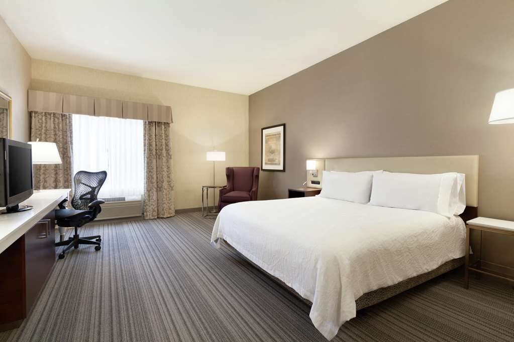 Hilton Garden Inn Gilroy Bilik gambar